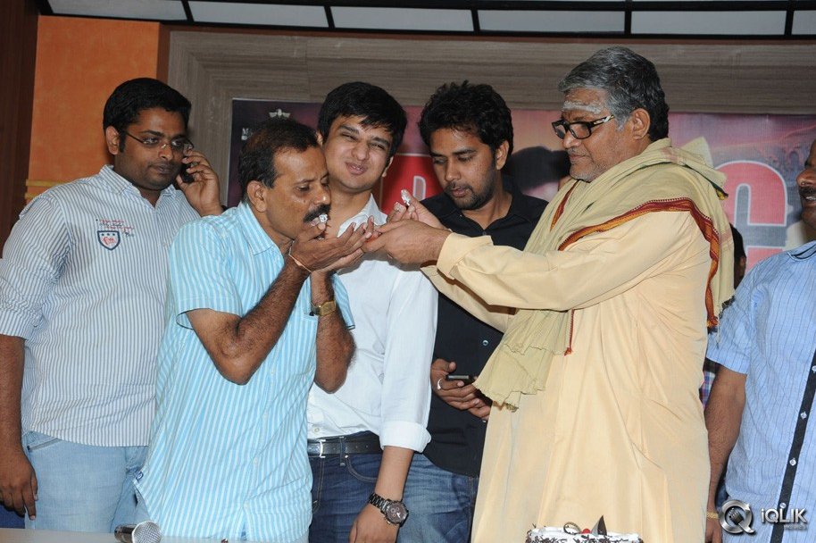 Karthikeya-Movie-Success-Meet